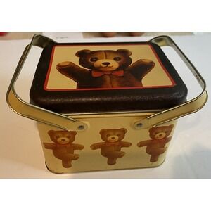 Vintage 1983 Teddy Bear Tin Box with Handles Design by‎ Bristol Ware 80's